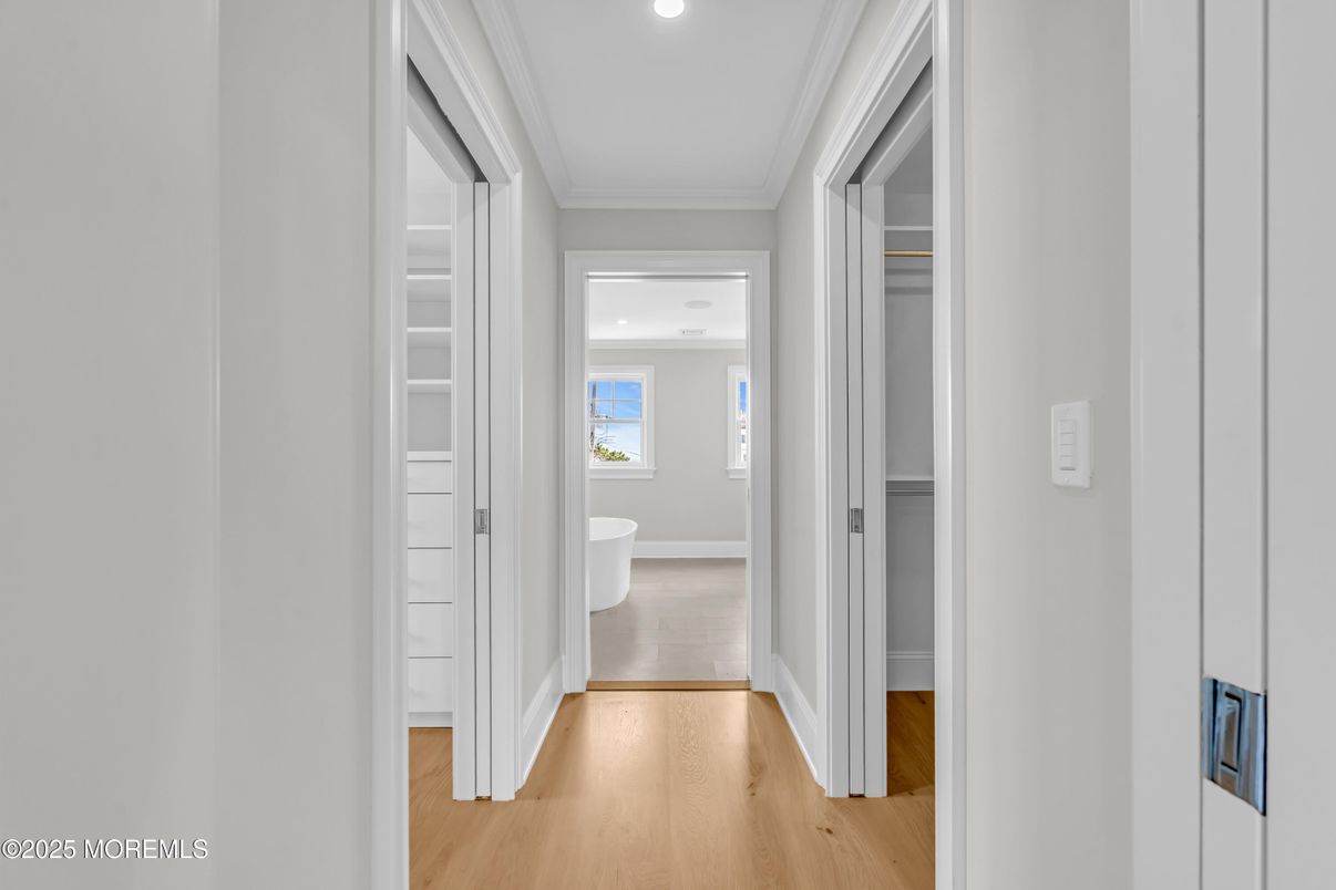 Bathroom, Free Standing Baths, Interior, Recessed Lighting, Wood Texture Flooring