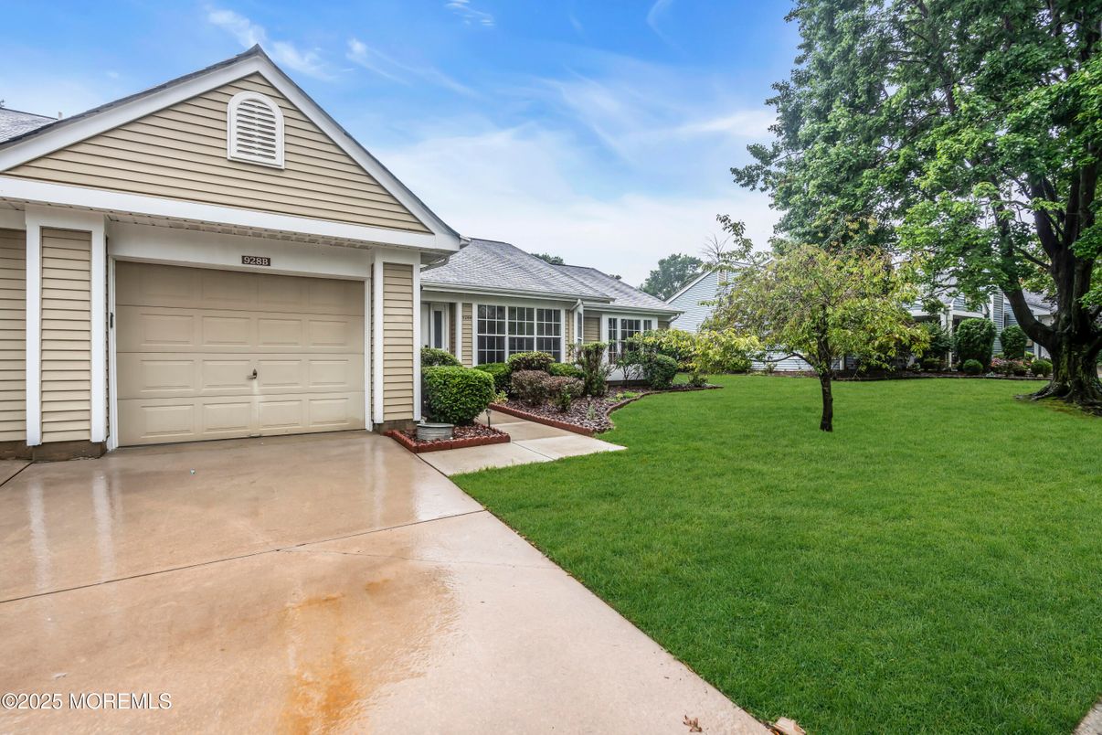 Attached, Backyard, Exterior, Facade, Ranch