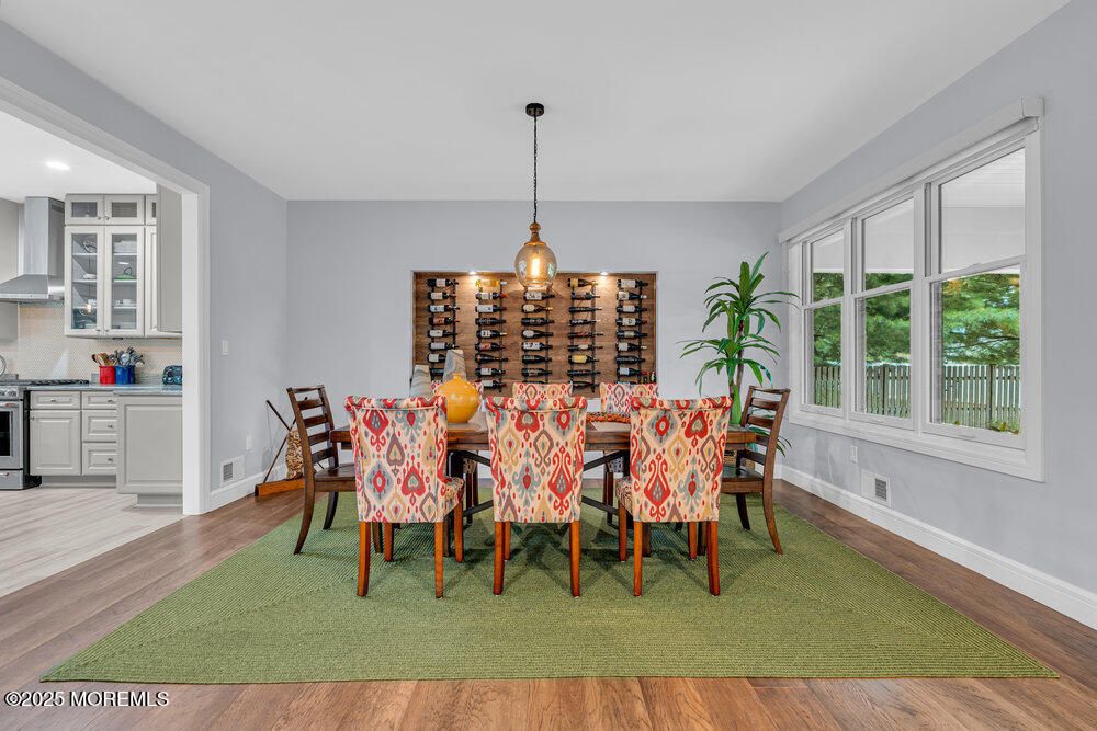 Dining room, Interior, Kitchen, Pendant Lights, Recessed Lighting, Wood Texture Flooring