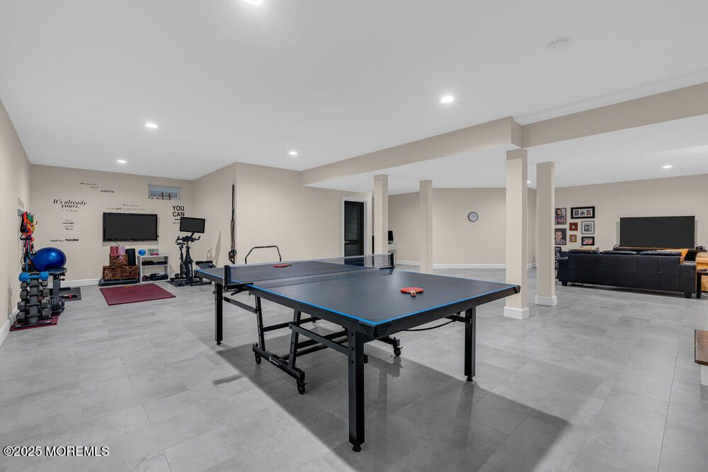 Fitness Equipment, Game Room, Interior, Recessed Lighting