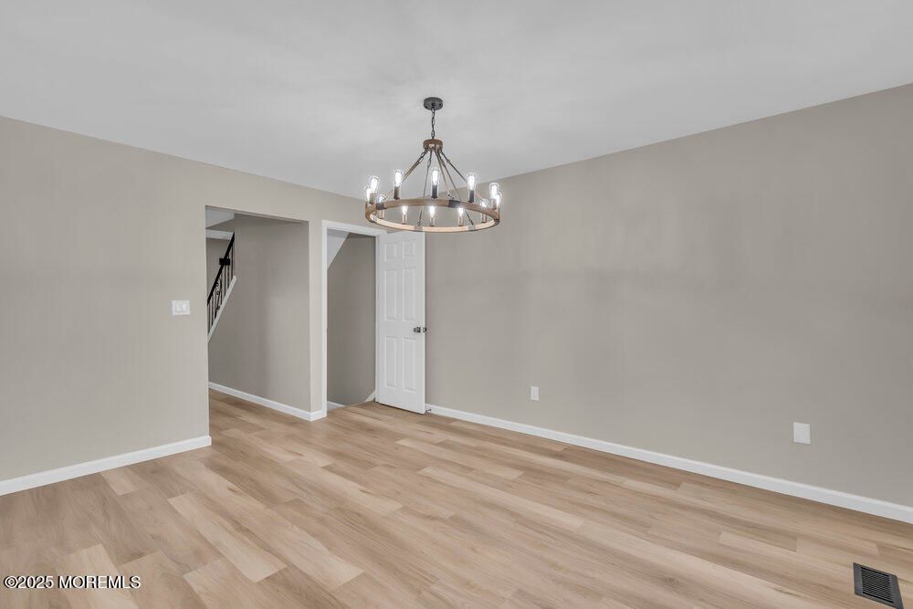 Chandelier, Empty room, Interior, Wood Texture Flooring