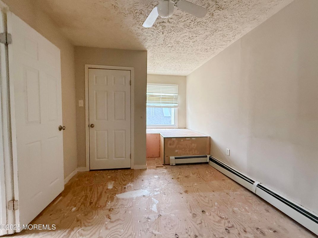 Empty room, Interior, Marble