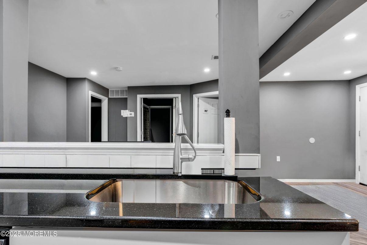 Interior, Pool, Recessed Lighting
