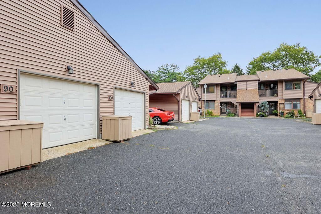 Backyard, Detached Garage, Exterior
