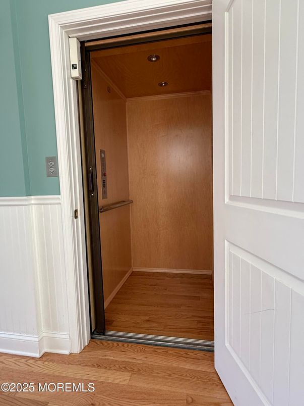 Elevator, Interior, Wood Texture Flooring, Wooden Walls