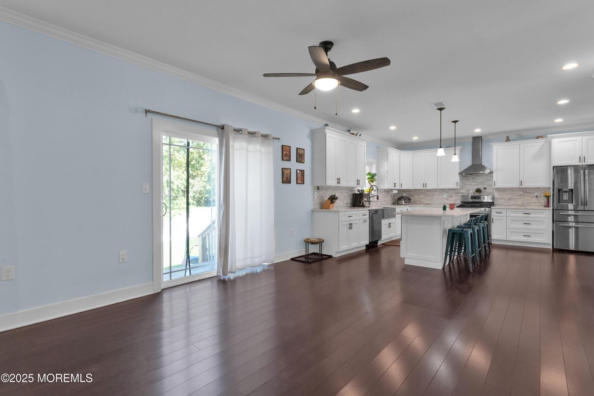 Interior, Kitchen, Pendant Lights, Recessed Lighting, Wood Texture Flooring