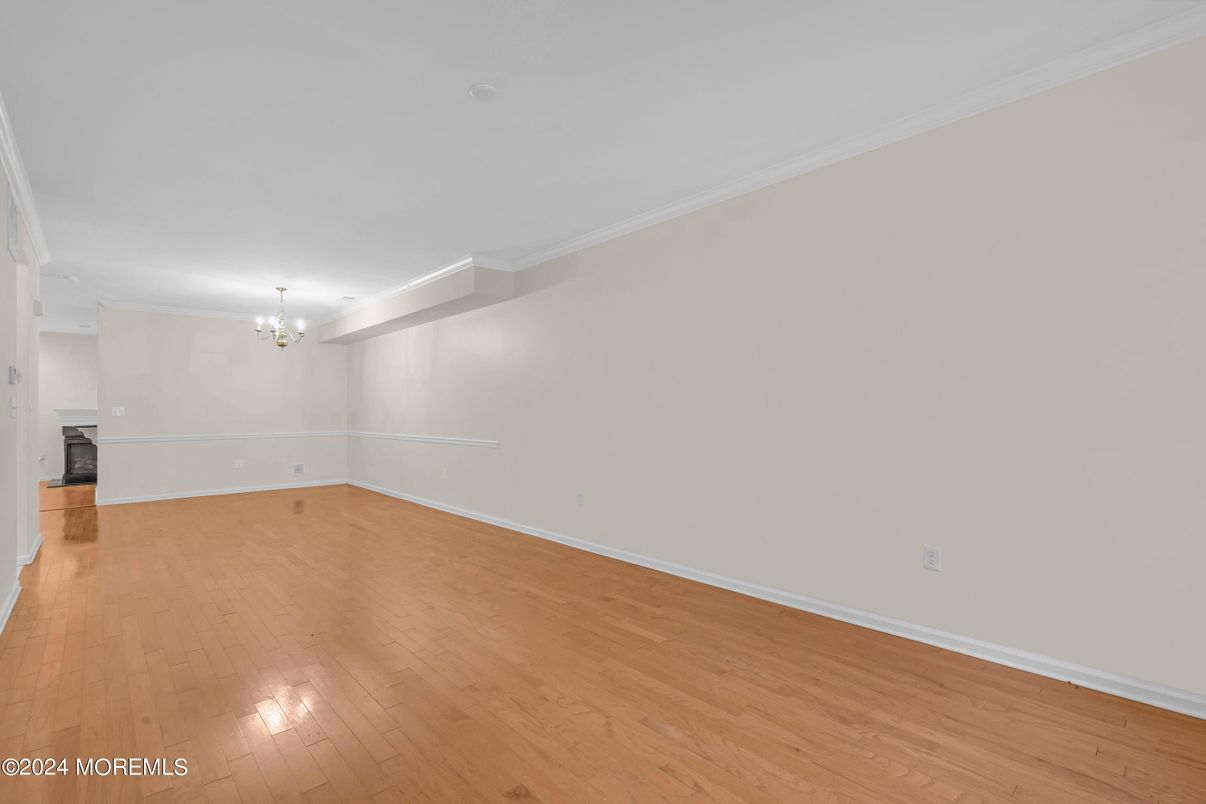 Chandelier, Empty room, Interior, Wood Texture Flooring