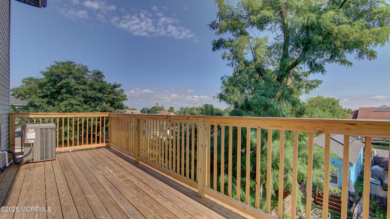 Exterior, Wood Texture Flooring