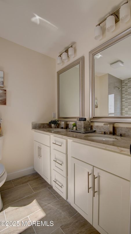 Bathroom, Dual Sink Vanities, Interior, Wood Texture Flooring