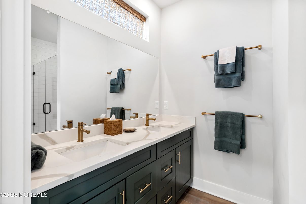 Bathroom, Dual Sink Vanities, Interior, Wood Texture Flooring