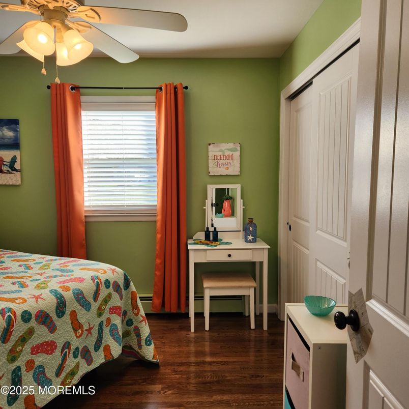Bedroom, Home Office, Interior, Wood Texture Flooring