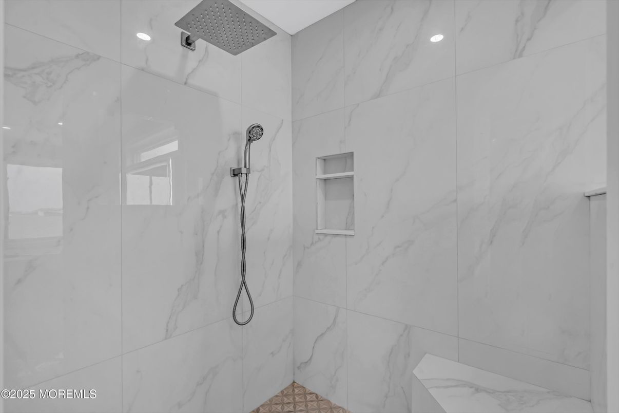 Bathroom, Interior, Marble Walls, Recessed Lighting