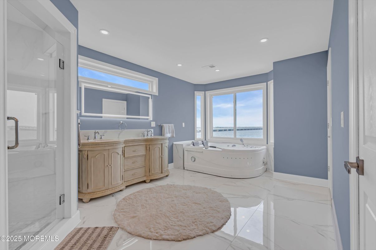 Bathroom, Interior, Marble, Recessed Lighting, Water