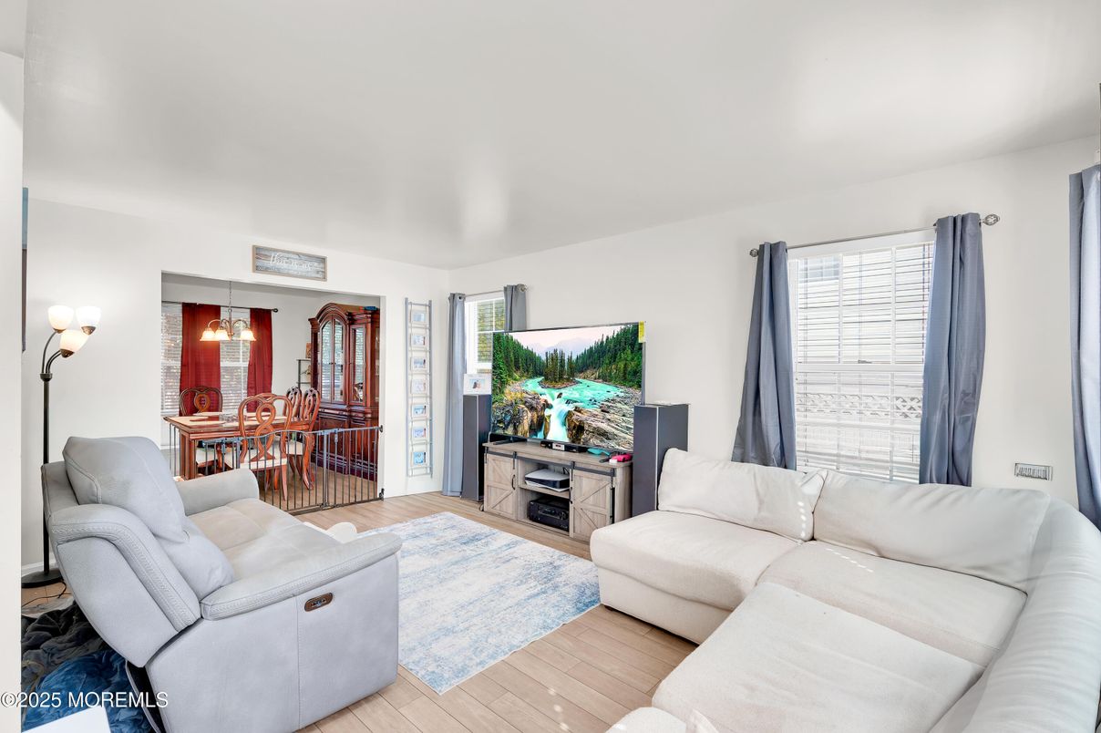 Dining room, Interior, Living room, Wood Texture Flooring