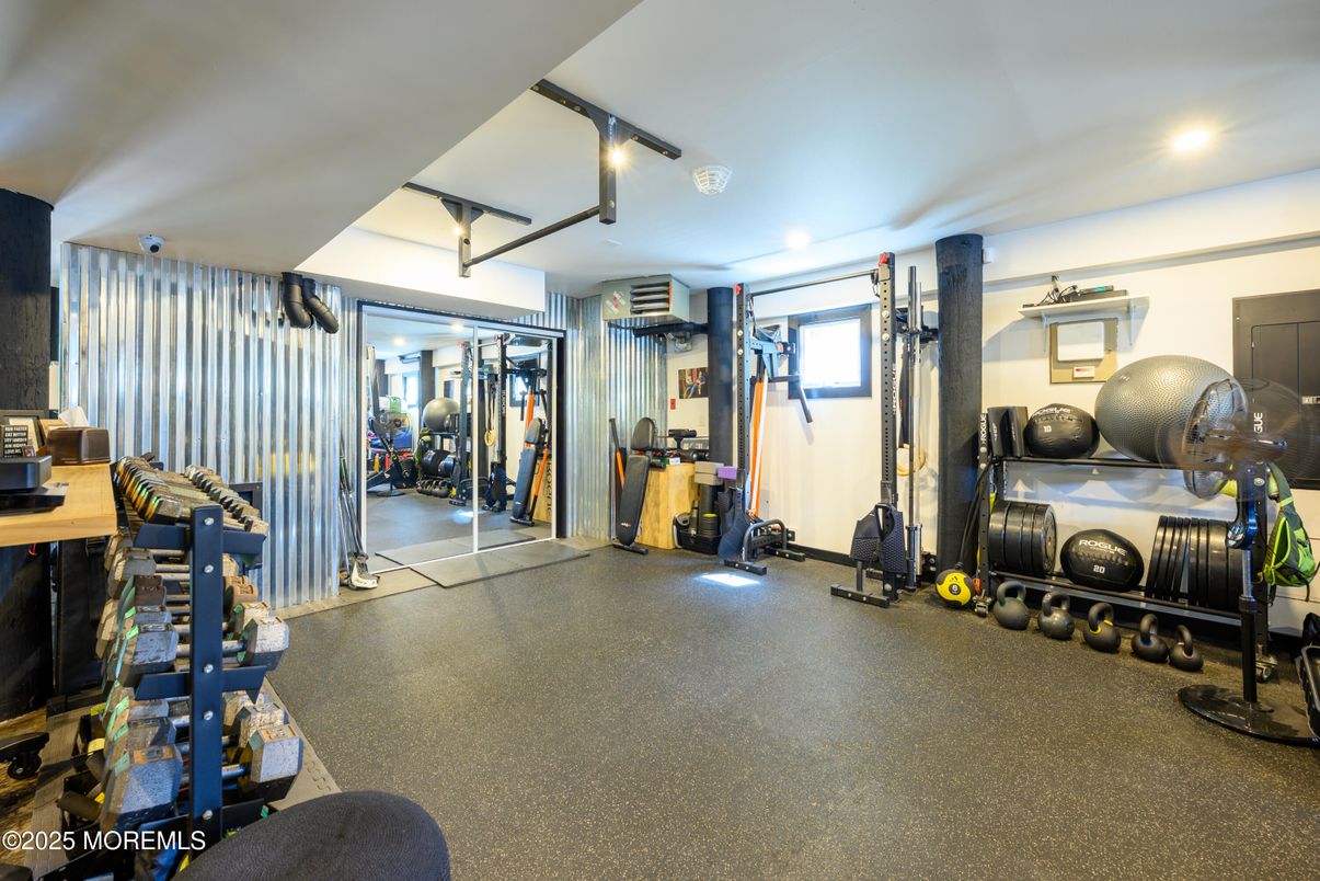 Fitness Equipment, Interior, Recessed Lighting