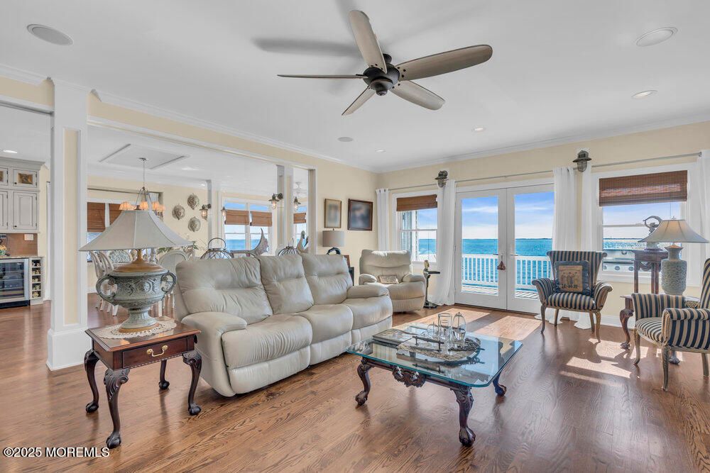 Chandelier, Interior, Living room, Recessed Lighting, Water, Wood Texture Flooring