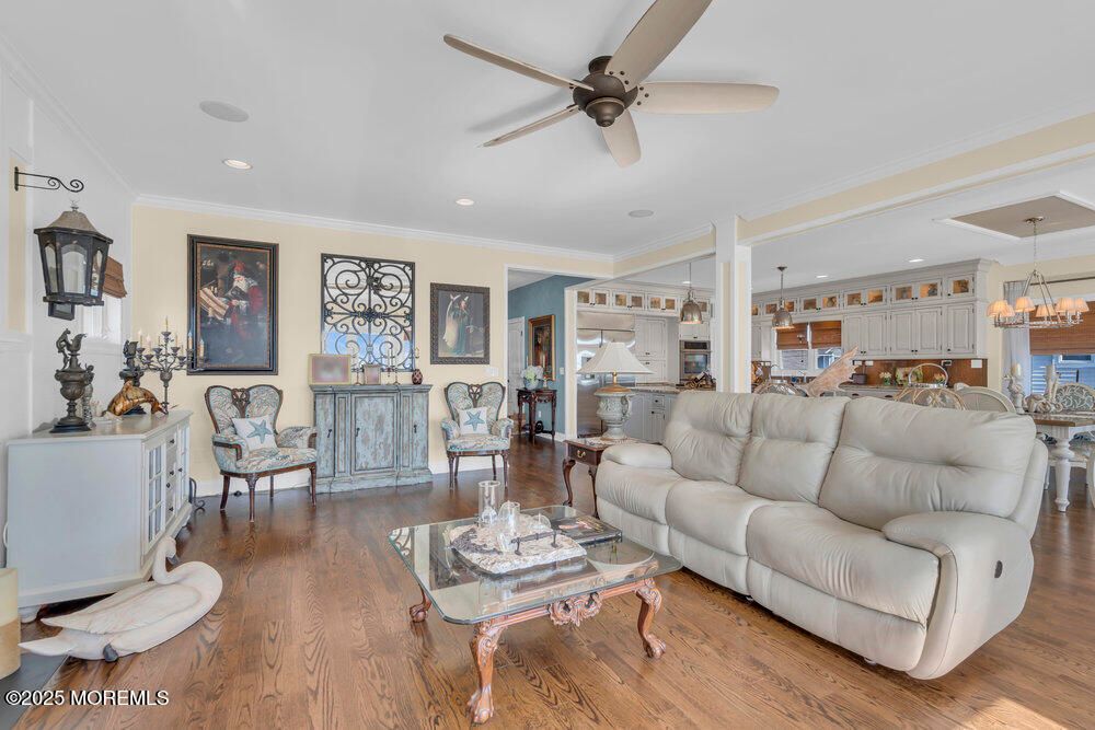 Chandelier, Dining room, Interior, Kitchen, Living room, Pendant Lights, Recessed Lighting, Wood Texture Flooring