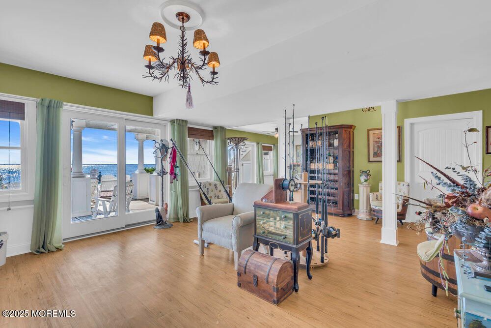 Chandelier, Interior, Water, Wood Texture Flooring
