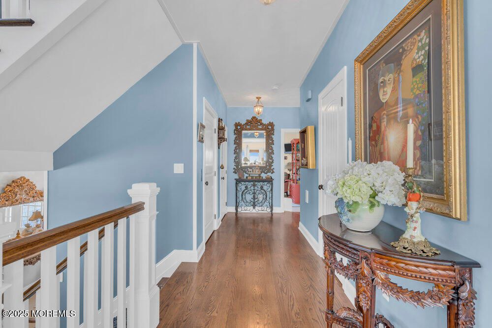 Chandelier, Interior, Wood Texture Flooring