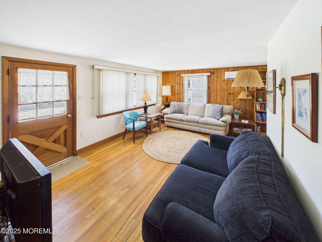 Interior, Living room, Wood Texture Flooring, Wooden Walls