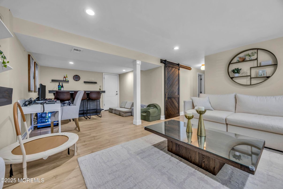 Home Office, Interior, Living room, Recessed Lighting, Wood Texture Flooring