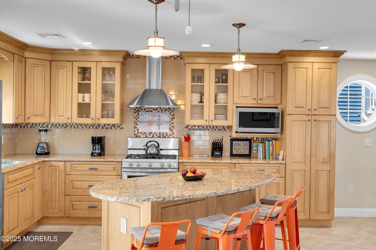 Interior, Kitchen, Pendant Lights, Recessed Lighting, Stainless Steel Appliances