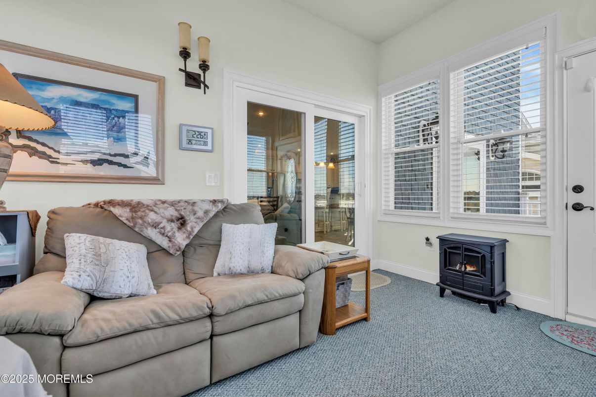 Fireplace, Interior, Living room