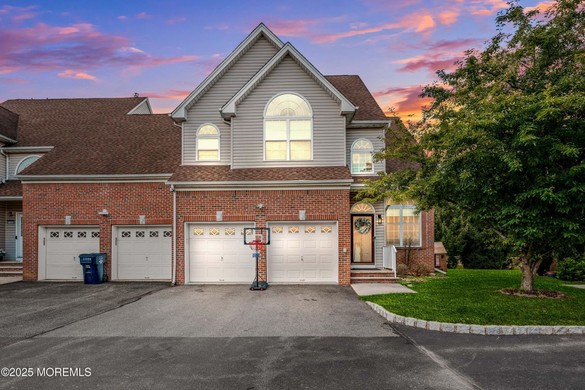 Attached, Exterior, Facade, Brick Facade, Brick Traditional