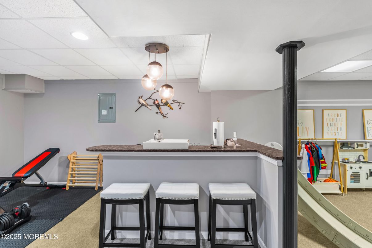 Fitness Equipment, Interior, Pendant Lights, Recessed Lighting