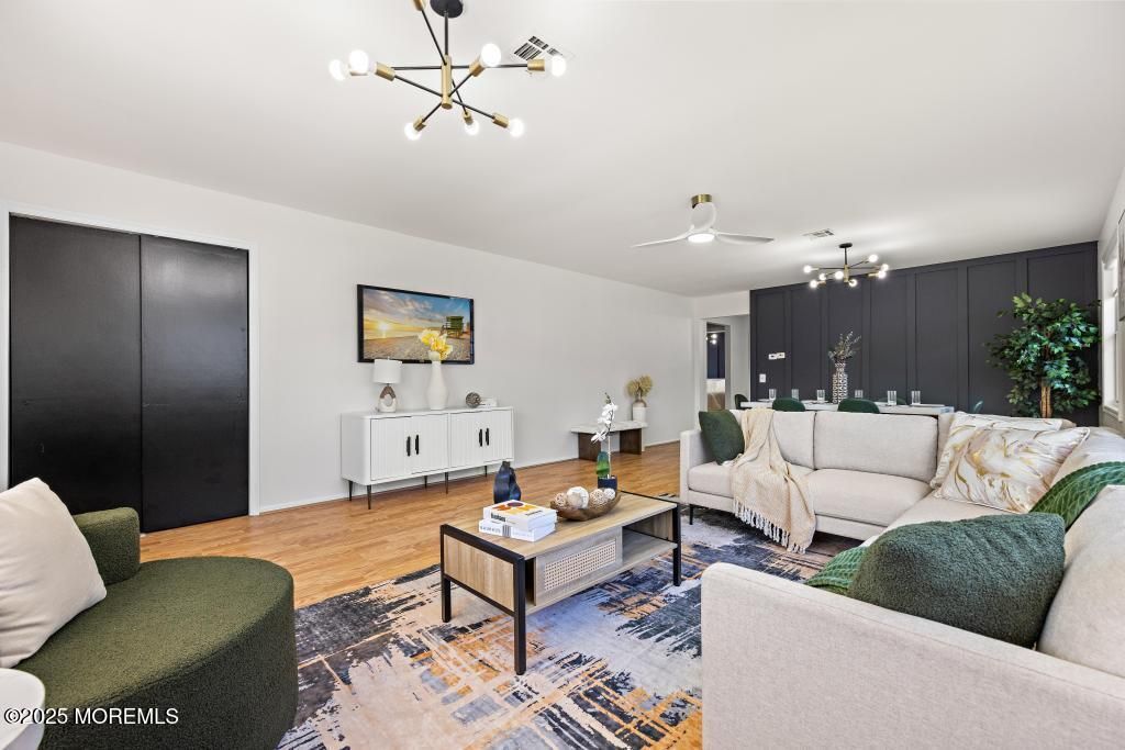 Interior, Living room, Pendant Lights, Wood Texture Flooring