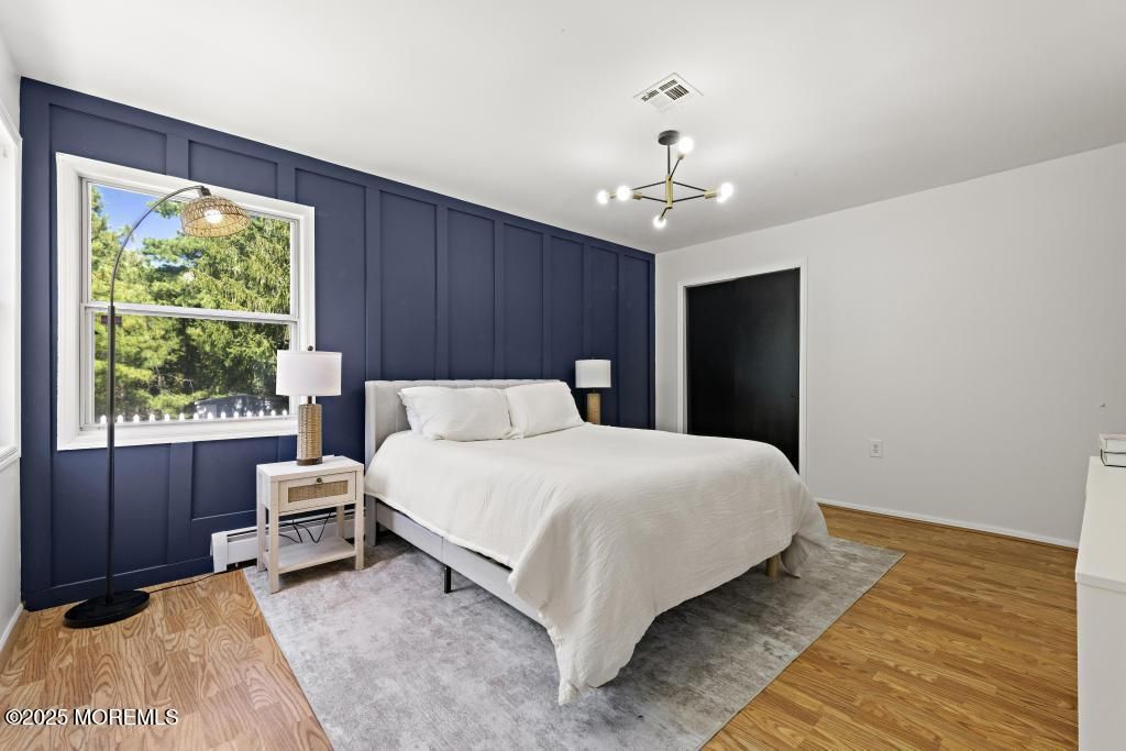 Bedroom, Interior, Pendant Lights, Wood Texture Flooring