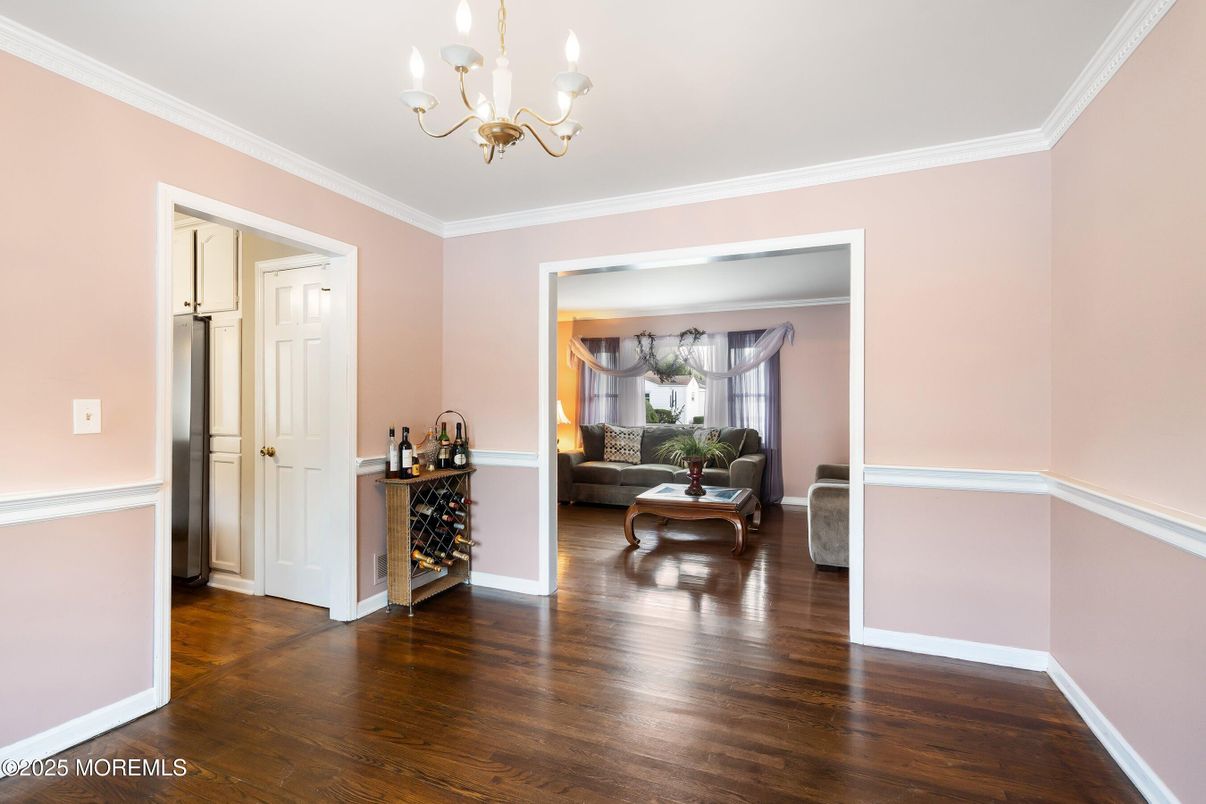 Chandelier, Interior, Wood Texture Flooring