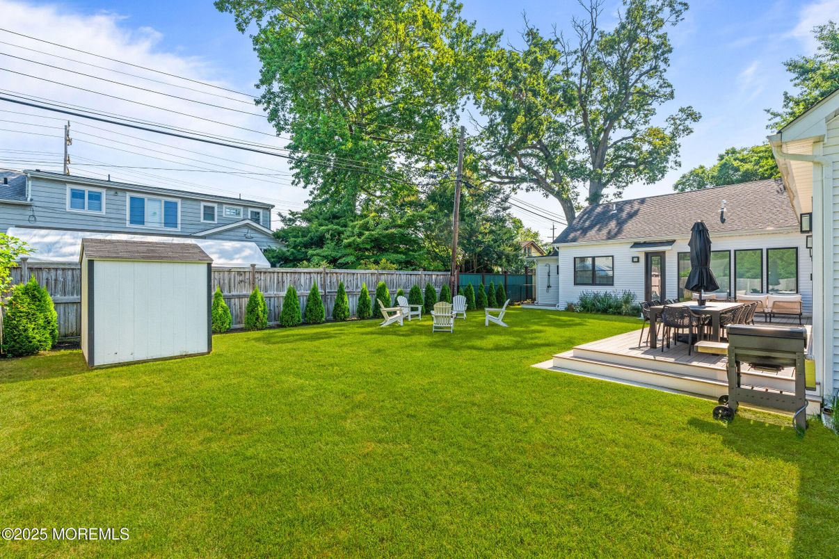 Backyard, Exterior