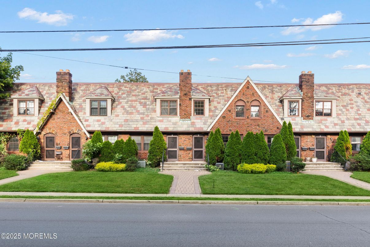Exterior, Facade, Brick Facade, Tudor Revival
