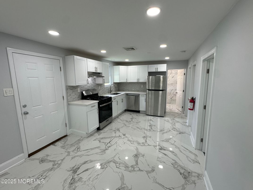 Interior, Kitchen, Marble, Recessed Lighting, Stainless Steel Appliances
