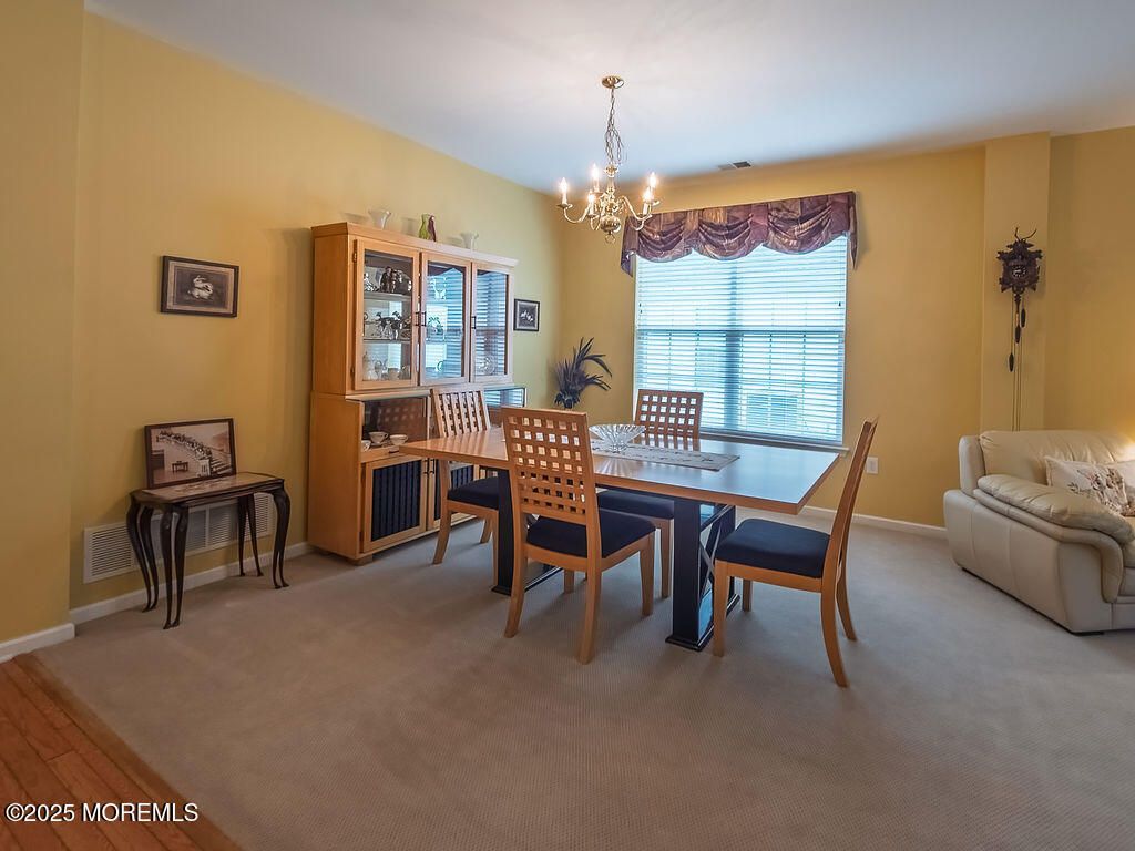 Chandelier, Dining room, Interior