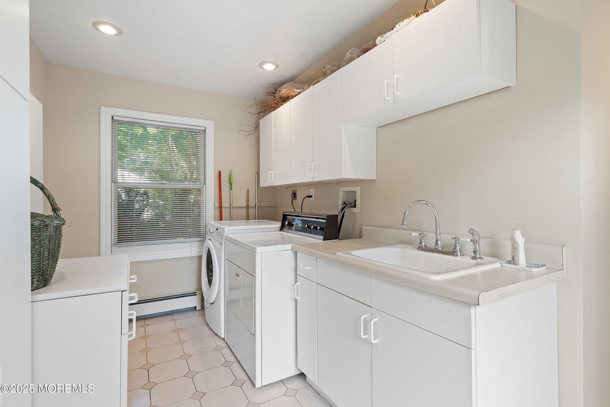 Interior, Recessed Lighting, Washer