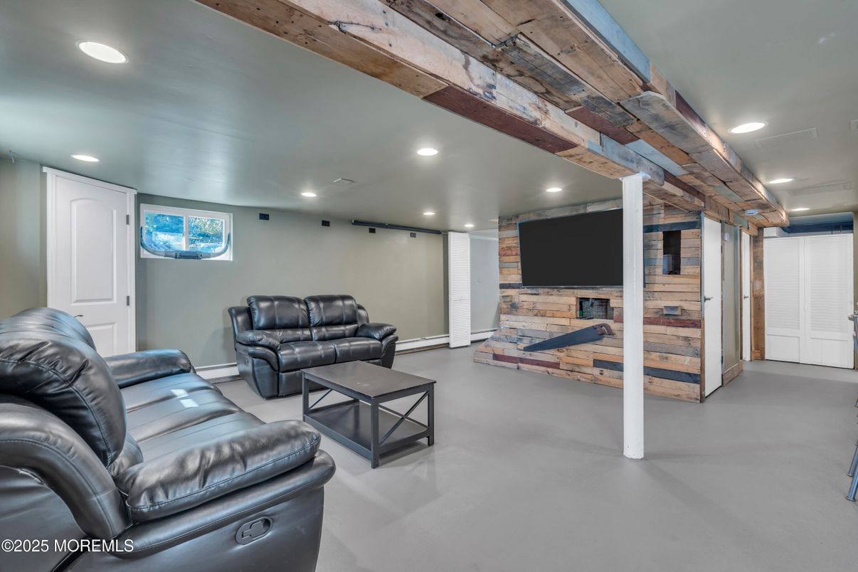 Interior, Living room, Recessed Lighting, Stone Walls