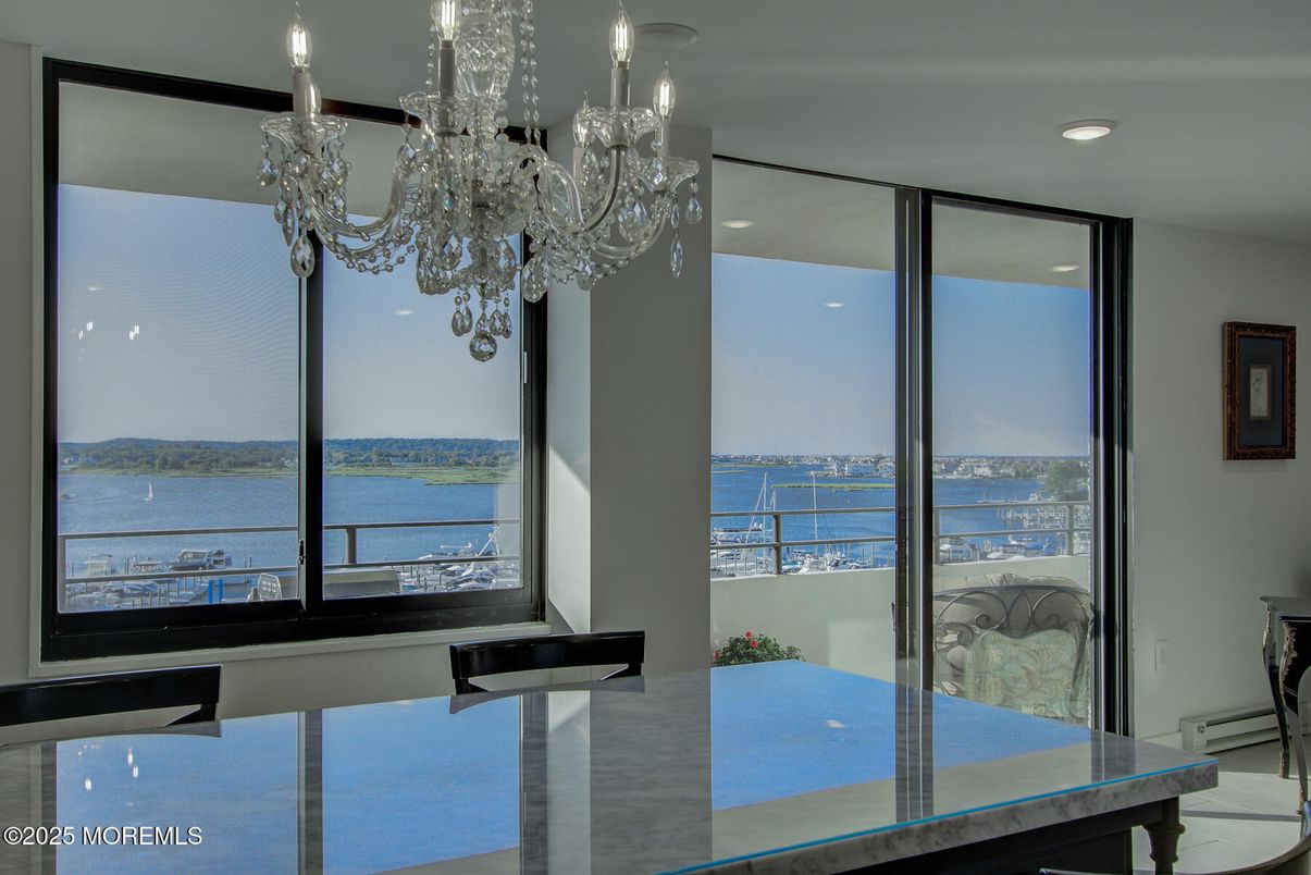 Chandelier, Dining room, Interior, Recessed Lighting, Water