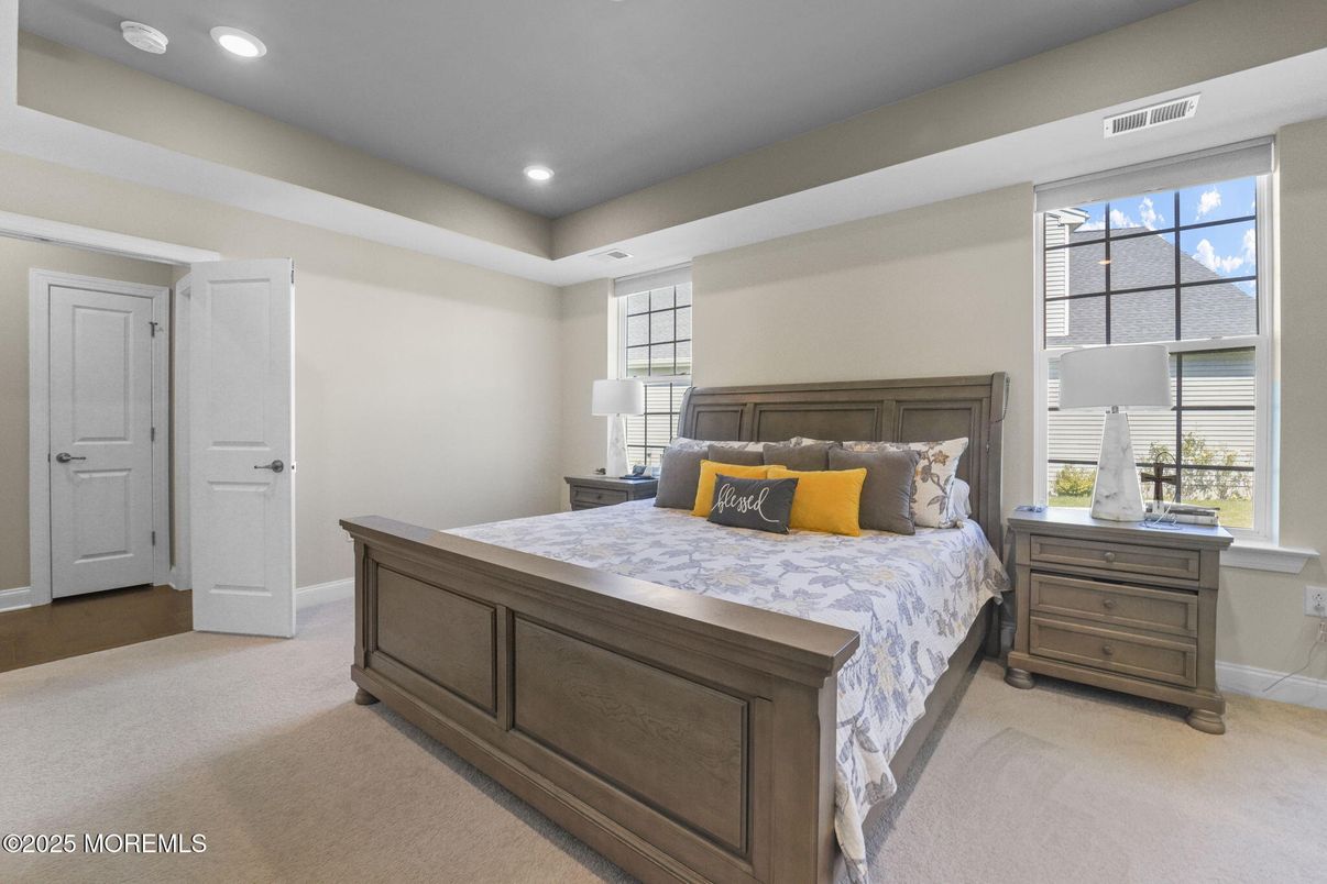 Bedroom, Interior, Recessed Lighting