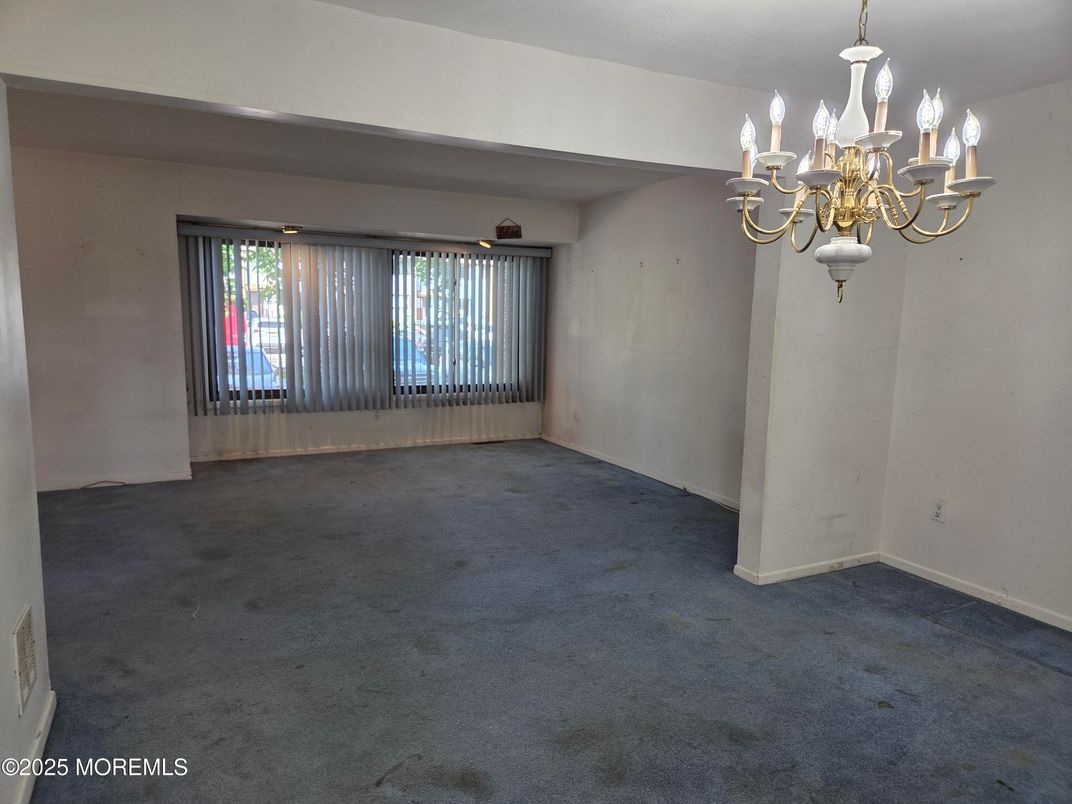 Chandelier, Empty room, Interior