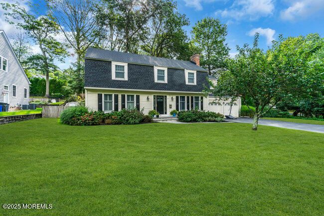 Exterior, Facade, Cape Cod