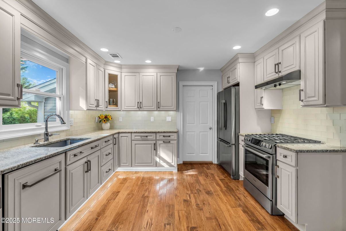 Interior, Kitchen, Recessed Lighting, Stainless Steel Appliances, Wood Texture Flooring