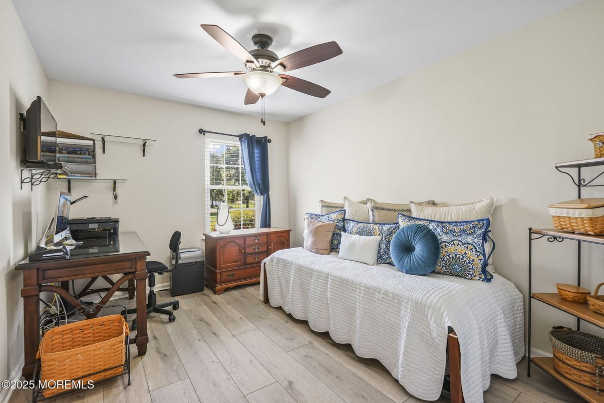 Bedroom, Home Office, Interior, Wood Texture Flooring