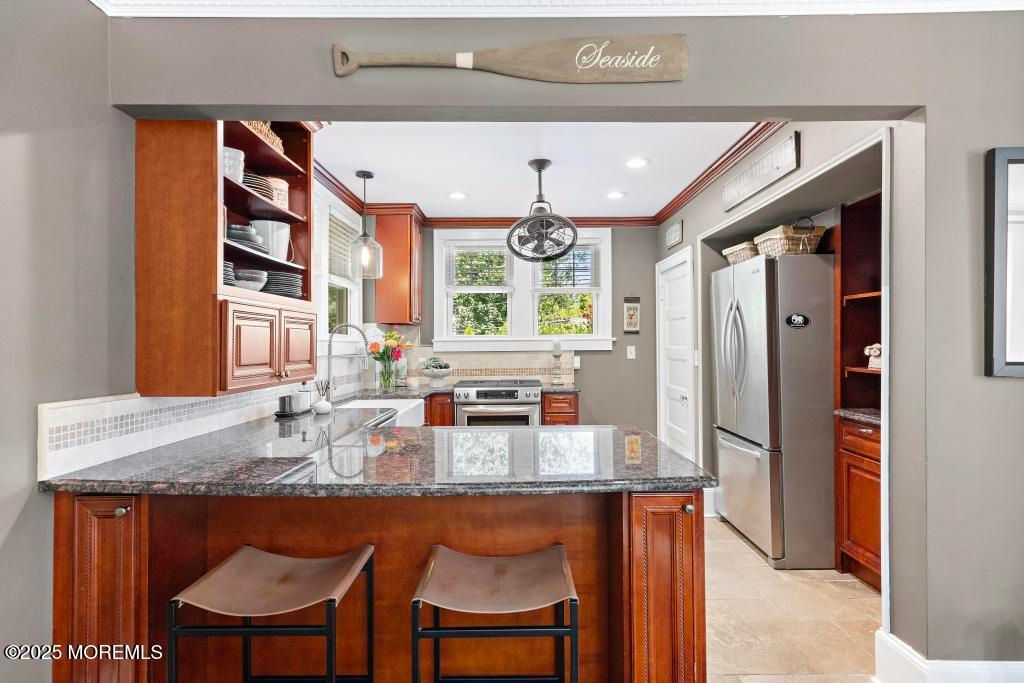 Interior, Kitchen, Pendant Lights, Recessed Lighting, Stainless Steel Appliances