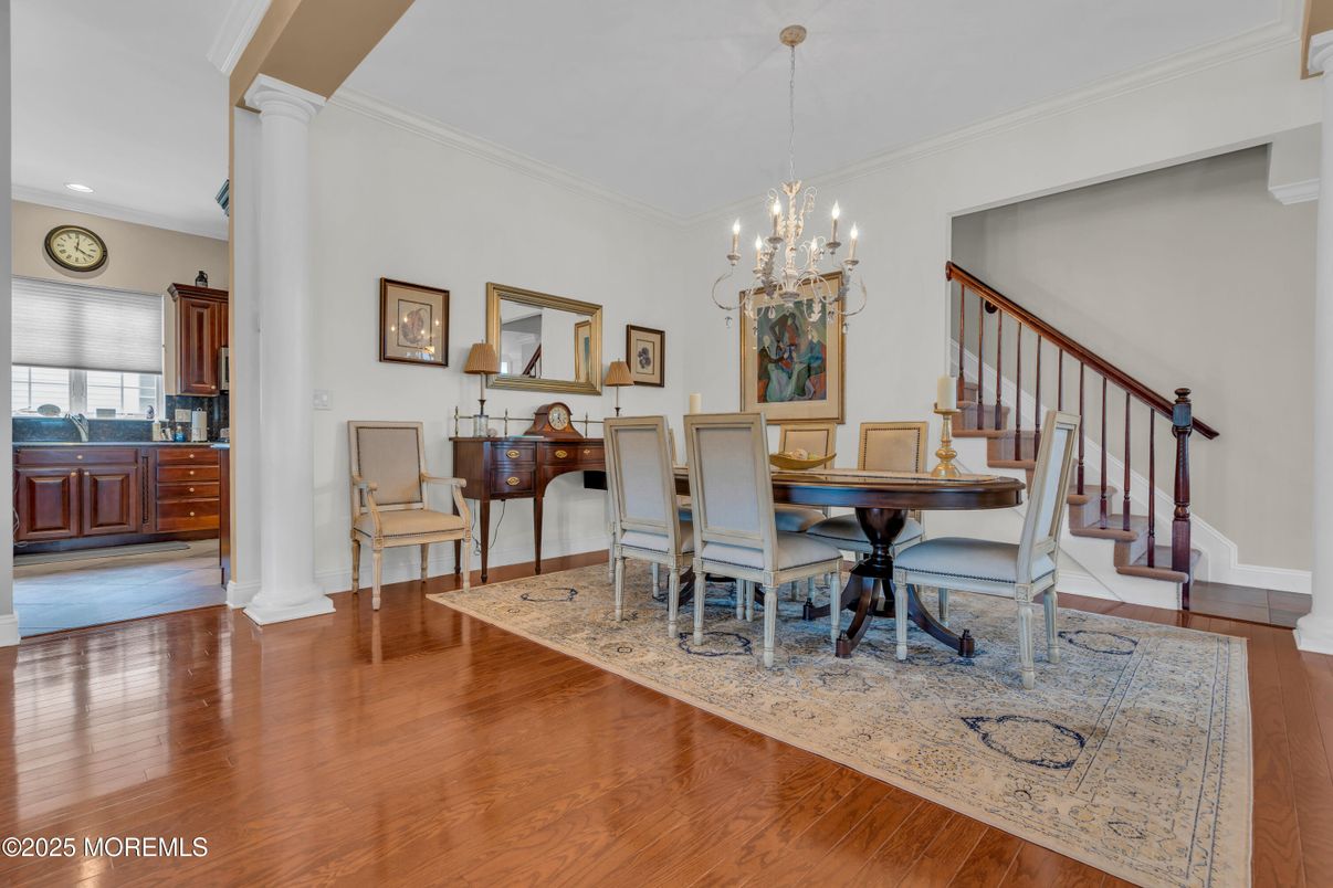 Chandelier, Dining room, Interior, Recessed Lighting, Wood Texture Flooring