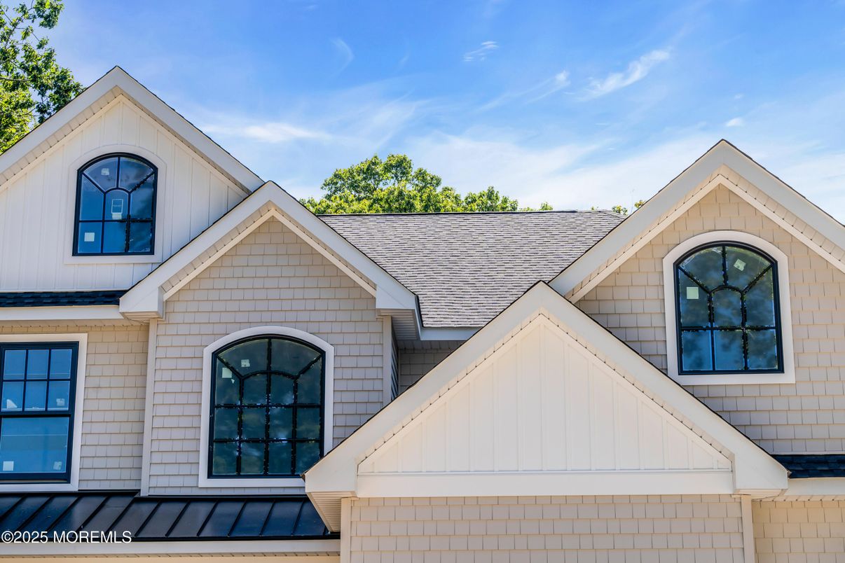 Exterior, Facade, None