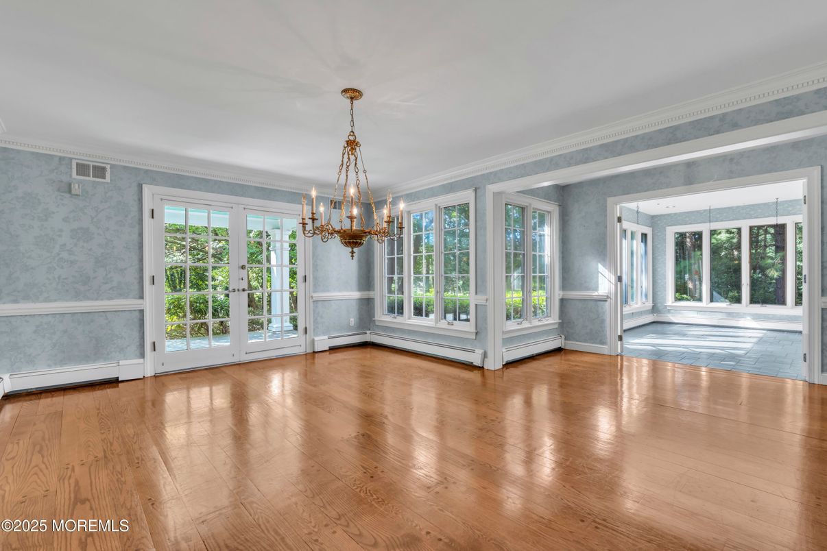 Chandelier, Empty room, Interior, Pendant Lights, Wood Texture Flooring