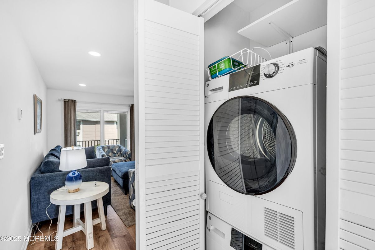 Interior, Living room, Recessed Lighting, Utility Closets, Washer, Wood Texture Flooring