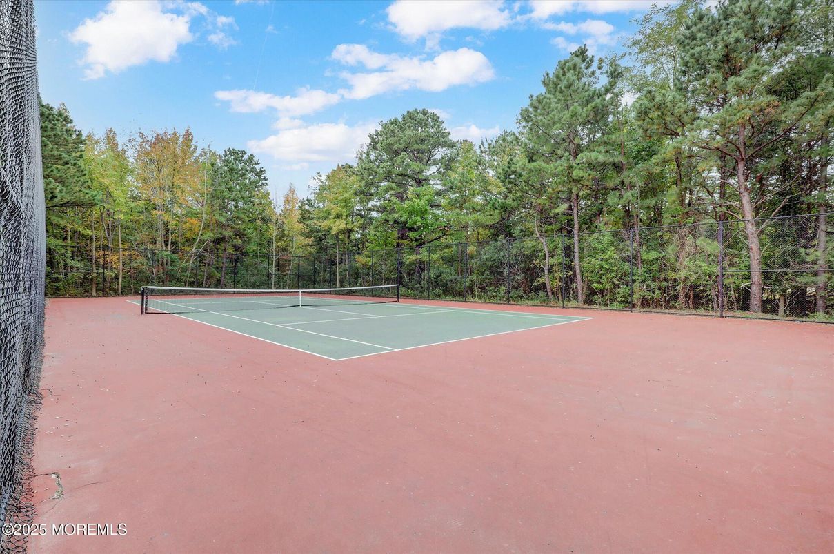 Exterior, Tennis Courts
